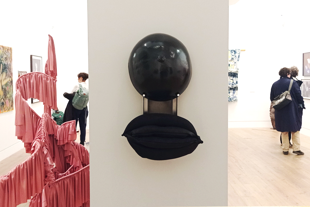 /<p><span%20style="text-decoration:%20underline;"><a%20href="/index.php?option=com_content&view=article&22=xx&Itemid=212"%20target="_self">Contested%20Bodies</a></span></p>